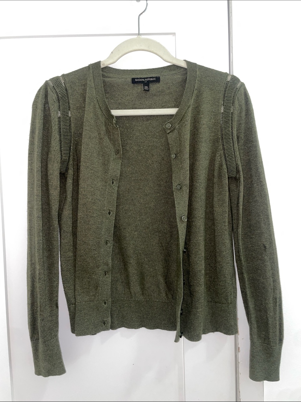 Banana Republic Olive Crewneck Button-Front Women's Cardigan